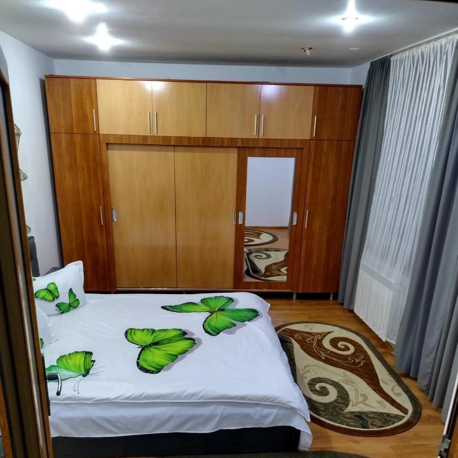 Apartament Camelia Petroşani Exterior foto